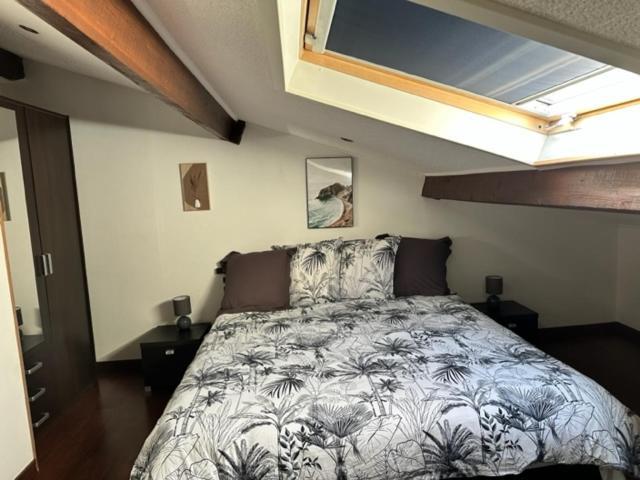 Appartement Mansarde Et Climatise 50 M2 Pompignan  Bagian luar foto