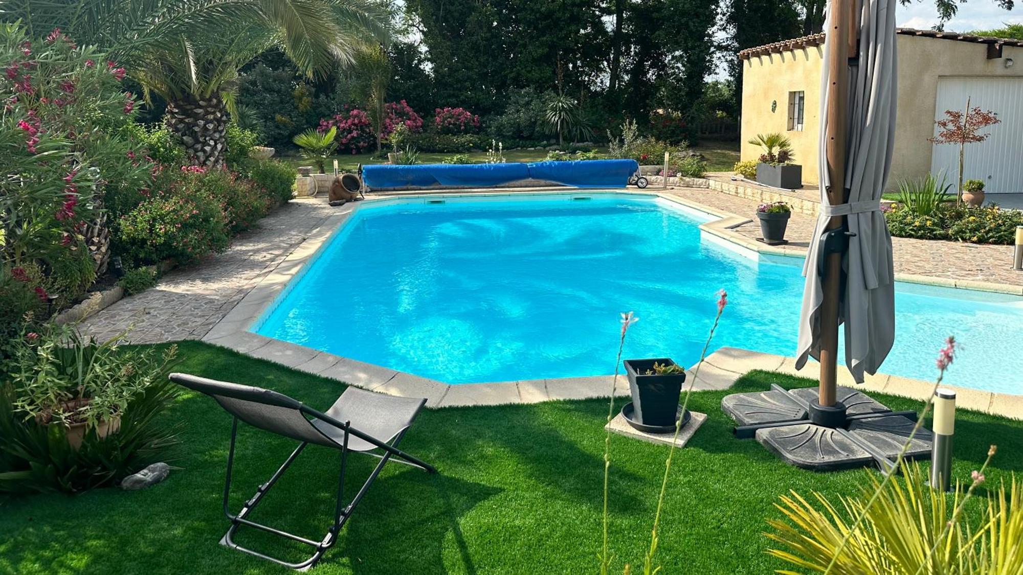 Appartement Mansarde Et Climatise 50 M2 Pompignan  Bagian luar foto